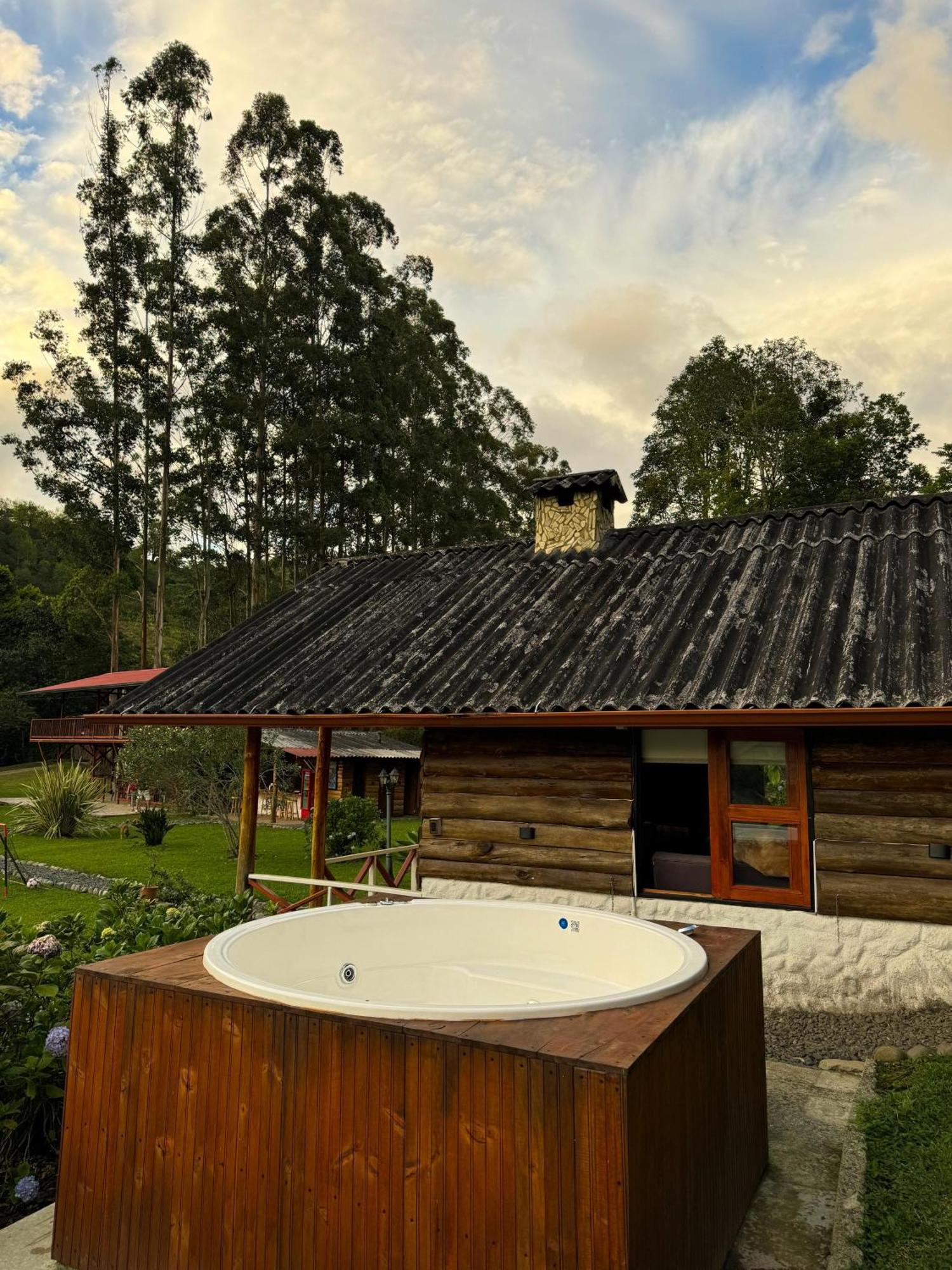 Riverside La Masia Ecohotel Quindio Exterior photo